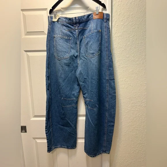 NWT Free People We The Free Good Luck Mid-Rise Barrel Jeans size 33 long - Picture 4 of 9